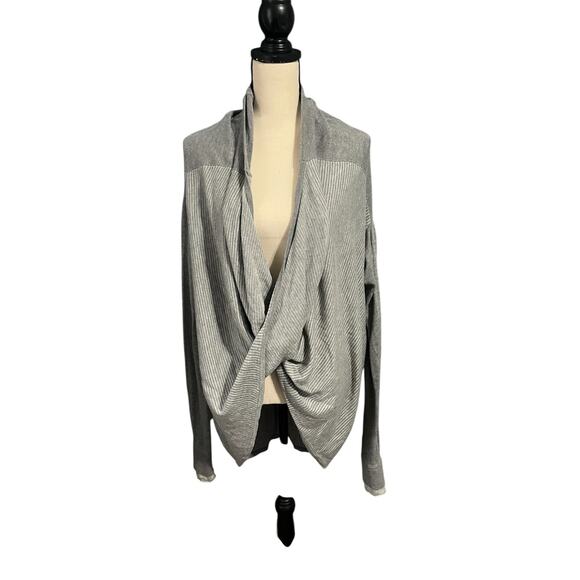 Lululemon Womens Gray/Stripe Iconic Wrap Sweater Sz 10 Athleisure Cashmere Blend - Picture 3 of 8
